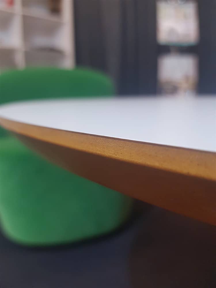 Mötesbord/cafébord | JOHANSON DESIGN
