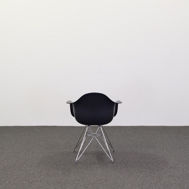 Konferensstol Eames Fiberglass armchair DAR | VITRA