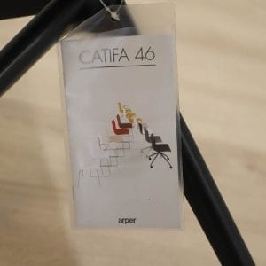 Konferensstol Catifa 46 Skinn | ARPER
