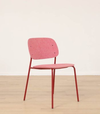 Stol Hale PET Felt Stack Chair | DE VORM