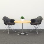 Karmstol Eames DAR VITRA