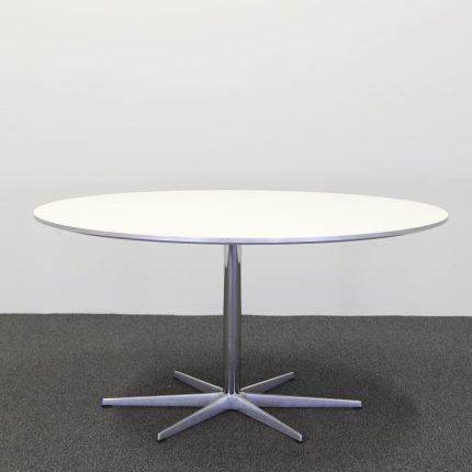 Mötes-/matbord A825 | FRITZ HANSEN