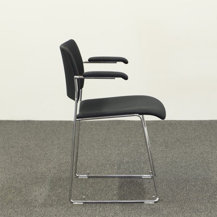 Konferensstol Armchair 40/4 | HOWE