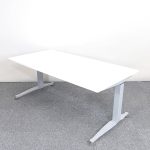 Manuellt höj- & sänkbart Skrivbord Alvar Lite 160 cm | HERMAN MILLER