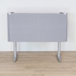 Elektriskt höj- och sänkbart skrivbord 160 cm | KINNARPS