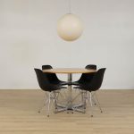 Konferensstol Eames Fiberglass Side Chair DSR