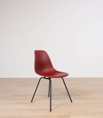 Stol Eames Plastic Chair | VITRA