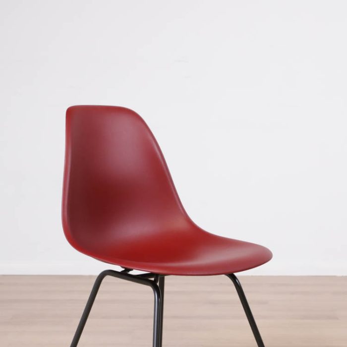 Stol Eames