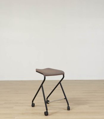 Pall Add Move Stool 46 | LAMMHULTS