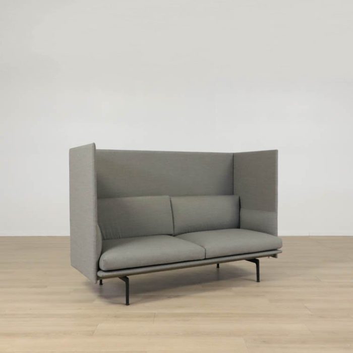 Soffa Outline Highback