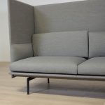 Soffa Outline Highback