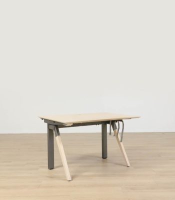 Elektriskt Höj & sänkbart  skrivbord
