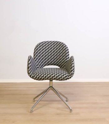 Konferensstol Bud