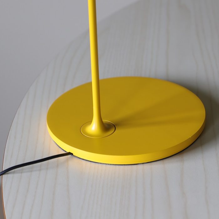 Skrivbordslampa Flo Desk