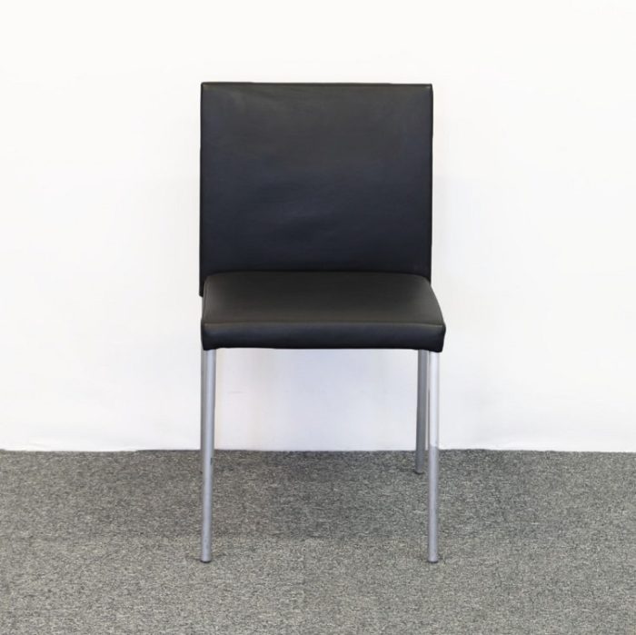 Fikastol Deen Chair