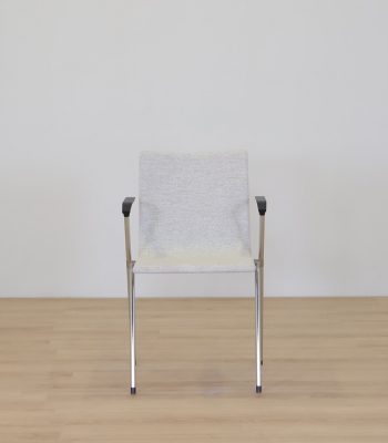 Konferensstol helklädd från Martela