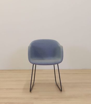 Stol Fiber Armchair Sled Base MUUTO