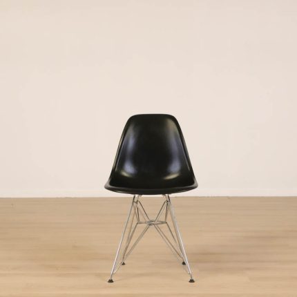 Konferensstol Eames Fiberglass Side Chair DSR