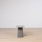 Sidobord Metal Side Table