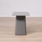 Sidobord Metal Side Table