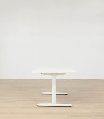 Skrivbord Bekant