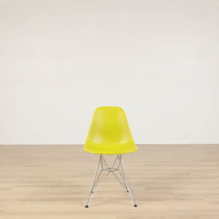 Stol Eames Fiberglass Side Chair DSR