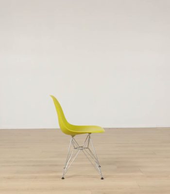 Stol Eames Fiberglass Side Chair DSR