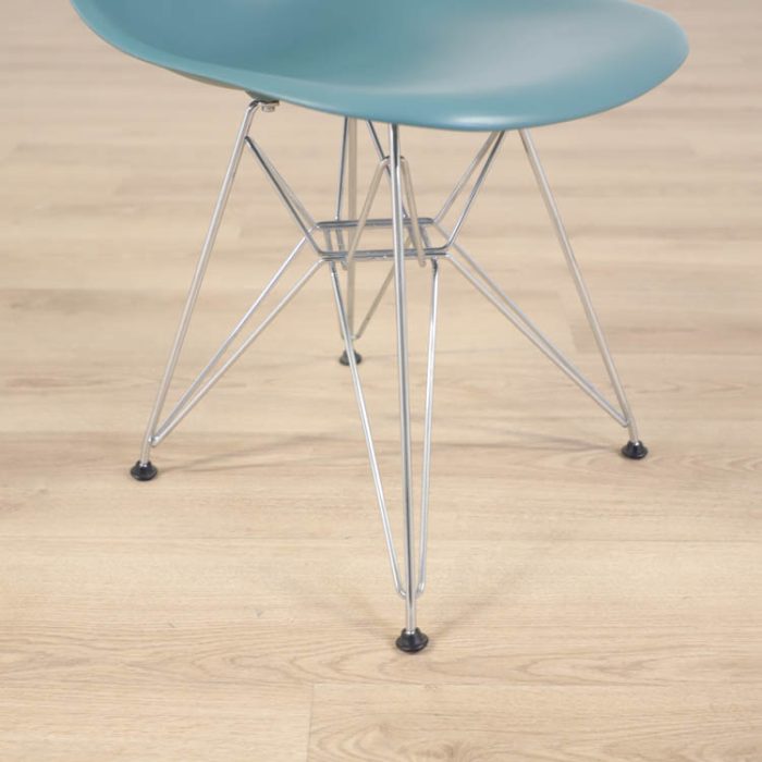 Stol Eames Fiberglass Side Chair DSR