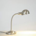 Skrivbordslampa A0301