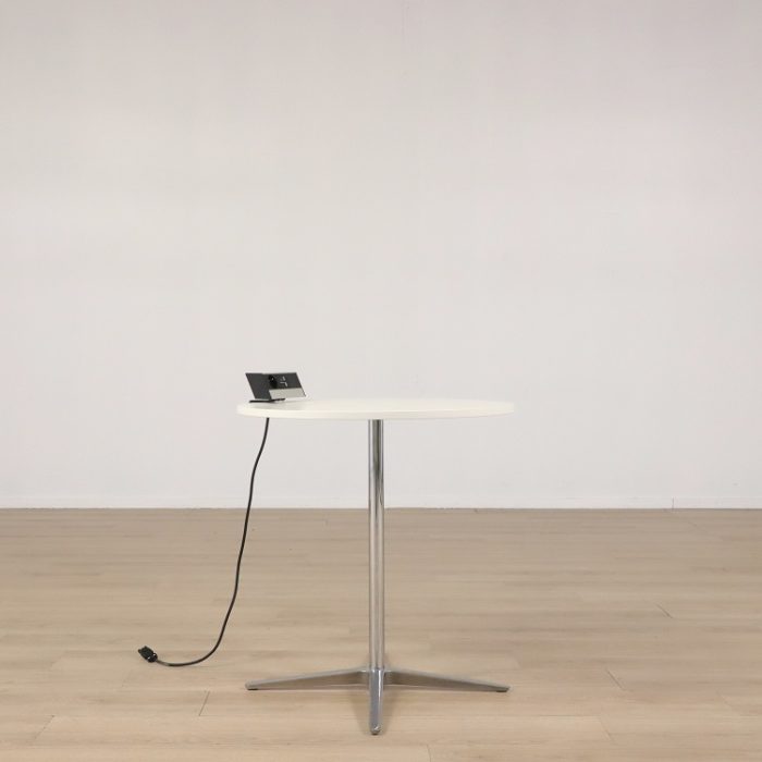 Bord Club Table