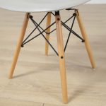 Caféstol Eames Plastic Chair