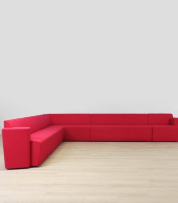 Soffa Away From The Desk