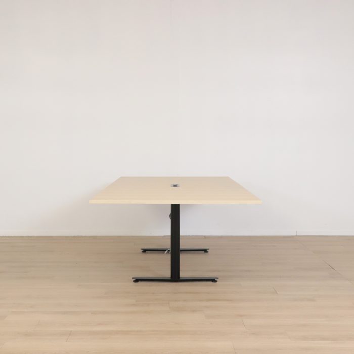 Konferensbord