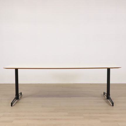 Mötesbord T-bone JOHANSON DESIGN