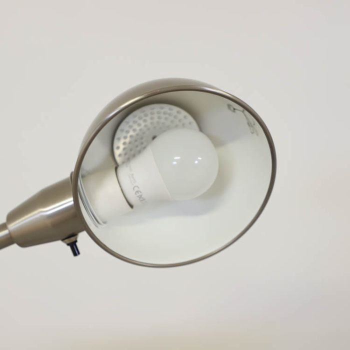 Skrivbordslampa A0301