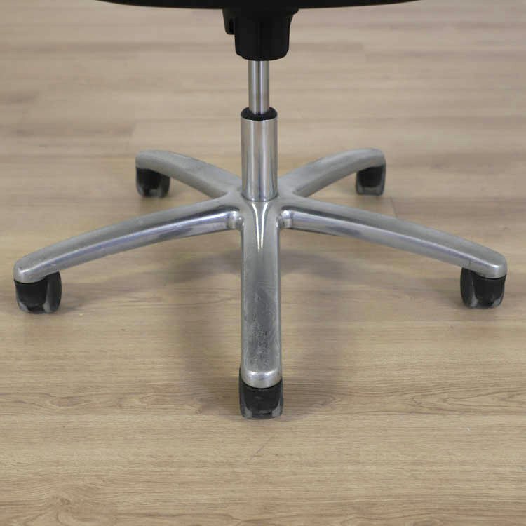 IMG_8837 Kontorsstol 830