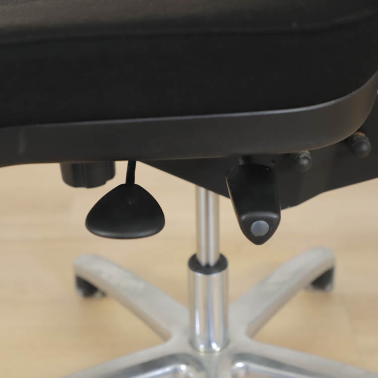 IMG_8843 Kontorsstol 830