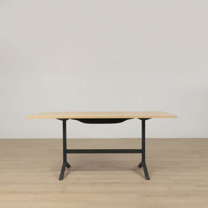 Högt Mötesbord Funk