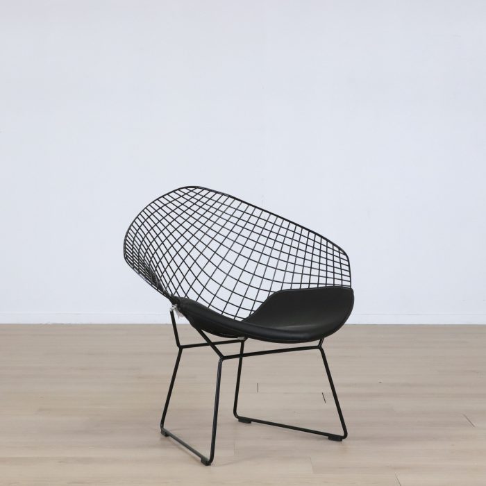 Loungestol inspirerad av Diamond KNOLL