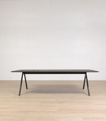 Konferensbord Peak XL