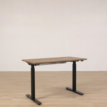 Höj och sänkbart skrivbord