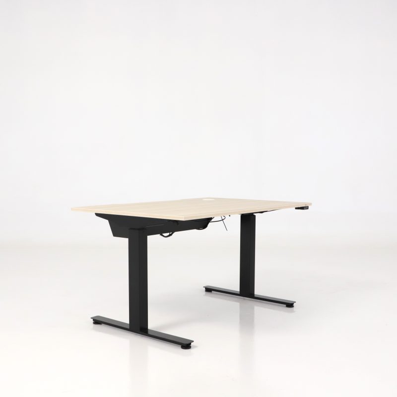 Höj- och sänkbart skrivbord