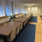 Expansionbord, matbord med stolar